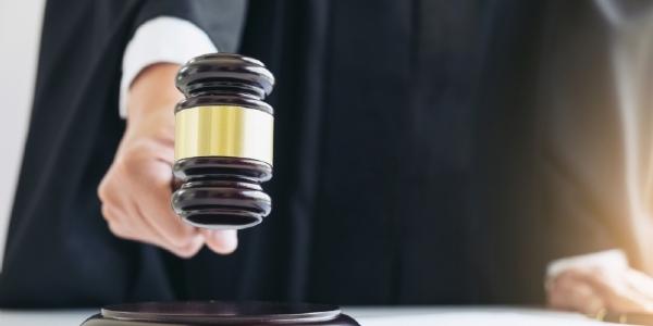 Grandes empresas usam Justiça para sair da lista suja do trabalho escravo no Brasil